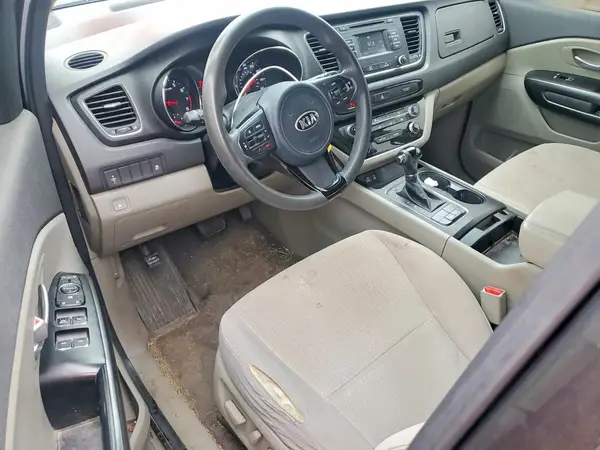 KNDMB5C12G6127420 2016 KIA SEDONA - Image 8