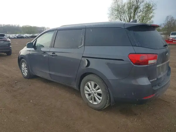 KNDMB5C12G6146470 2016 KIA SEDONA - Image 2