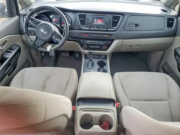KNDMB5C12G6146470 2016 KIA SEDONA - Image 8