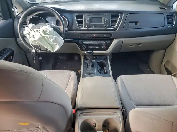 KNDMB5C12G6148705 2016 KIA SEDONA - Image 8