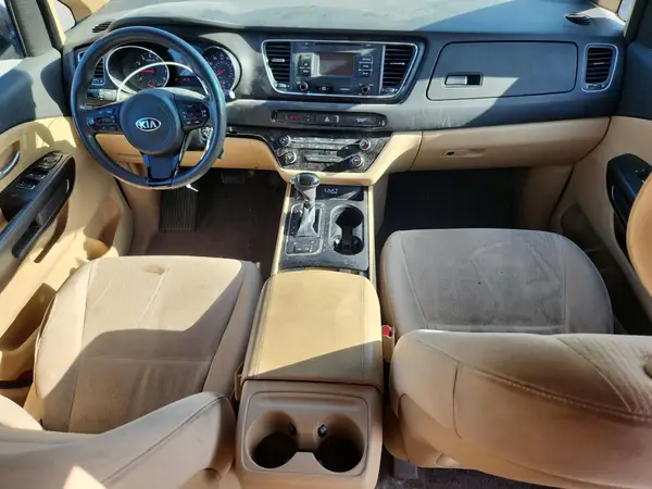 KNDMB5C12G6148901 2016 KIA SEDONA - Image 8