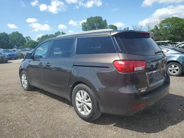 KNDMB5C12G6158960 2016 KIA SEDONA - Image 2