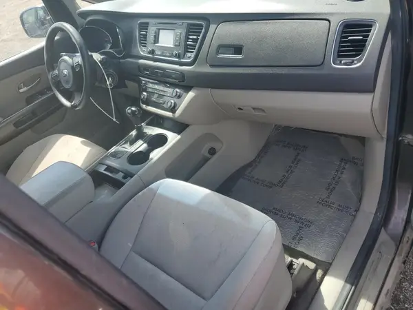 KNDMB5C12G6158960 2016 KIA SEDONA - Image 8