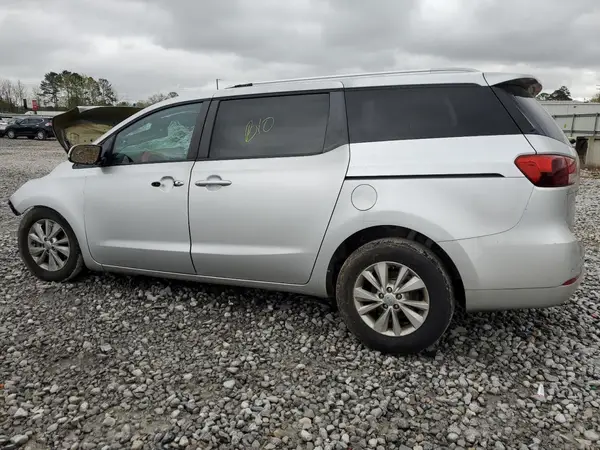 KNDMB5C12G6163219 2016 KIA SEDONA - Image 2