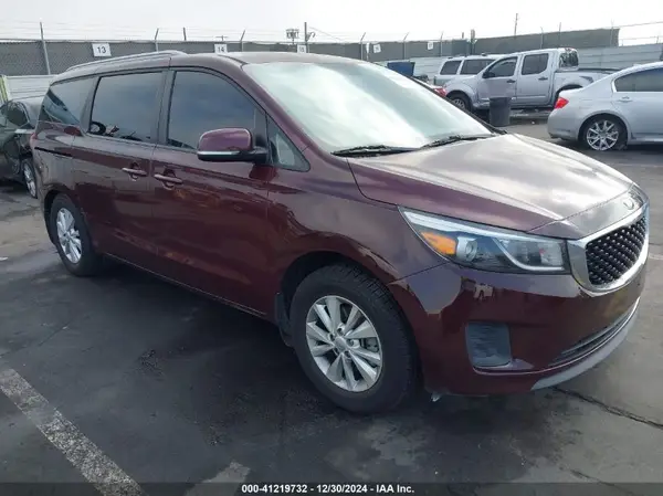 KNDMB5C12G6165679 2016 KIA SEDONA - Image 1