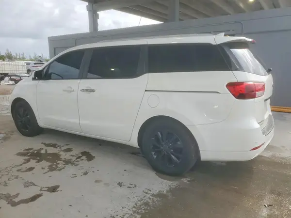 KNDMB5C12G6172194 2016 KIA SEDONA - Image 2