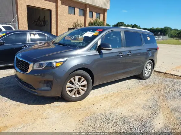 KNDMB5C12G6179002 2016 KIA SEDONA - Image 2