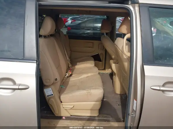KNDMB5C12G6189464 2016 KIA SEDONA - Image 8