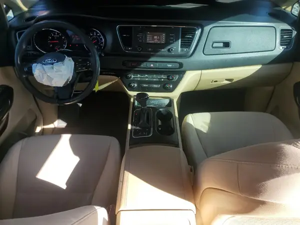 KNDMB5C12G6196950 2016 KIA SEDONA - Image 8