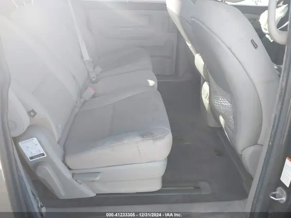 KNDMB5C12G6197435 2016 KIA SEDONA - Image 8