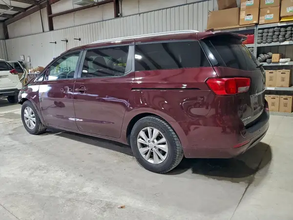 KNDMB5C12G6197662 2016 KIA SEDONA - Image 2