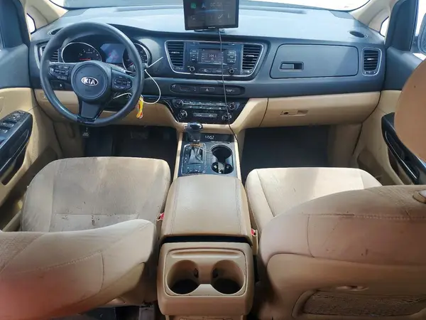 KNDMB5C12G6200463 2016 KIA SEDONA - Image 8