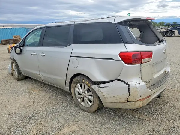 KNDMB5C12G6202827 2016 KIA SEDONA - Image 2