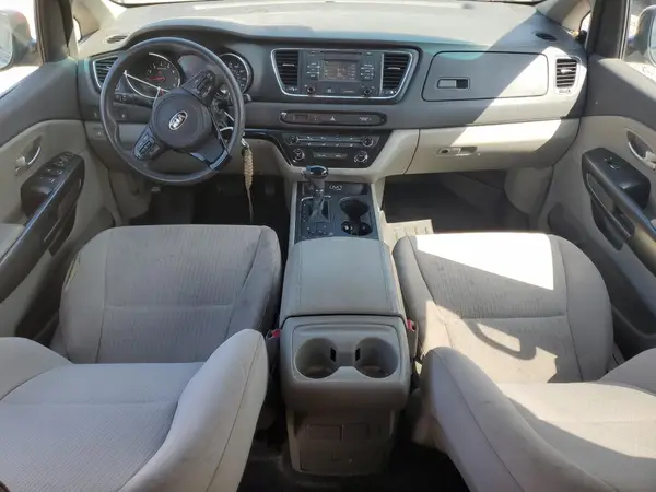 KNDMB5C12G6204450 2016 KIA SEDONA - Image 8