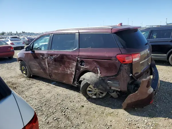 KNDMB5C12H6230189 2017 KIA SEDONA - Image 2