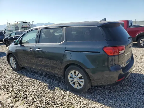 KNDMB5C12H6231892 2017 KIA SEDONA - Image 2