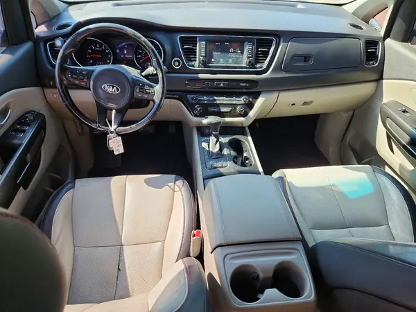 KNDMB5C12H6246330 2017 KIA SEDONA - Image 8