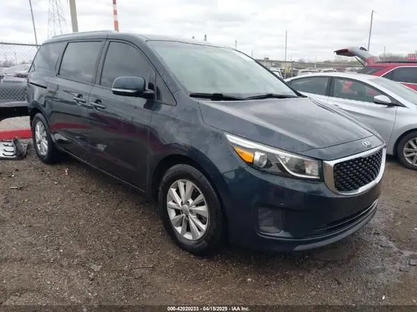 KNDMB5C12H6247879 2017 KIA SEDONA - Image 1