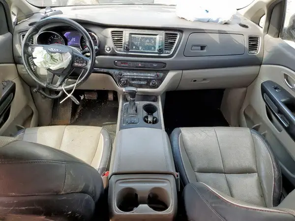 KNDMB5C12H6250099 2017 KIA SEDONA - Image 8