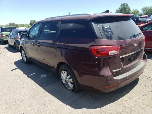 KNDMB5C12H6279747 2017 KIA SEDONA - Image 2