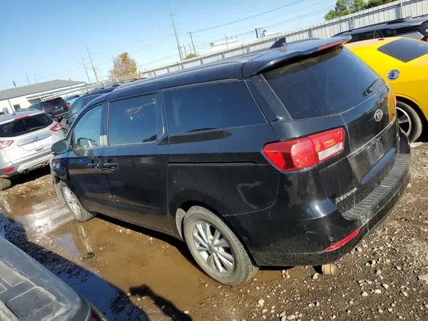 KNDMB5C12H6290571 2017 KIA SEDONA - Image 2