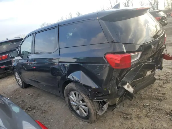 KNDMB5C12H6306879 2017 KIA SEDONA - Image 2