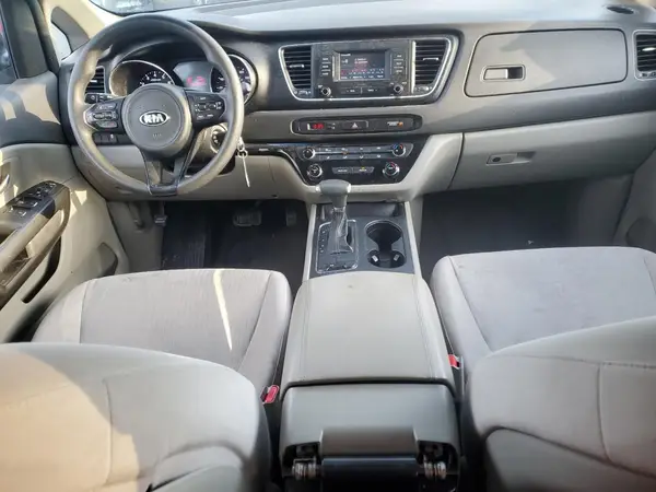 KNDMB5C12H6306879 2017 KIA SEDONA - Image 8