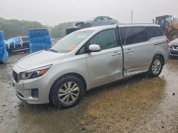 KNDMB5C12H6312939 2017 KIA SEDONA - Image 1