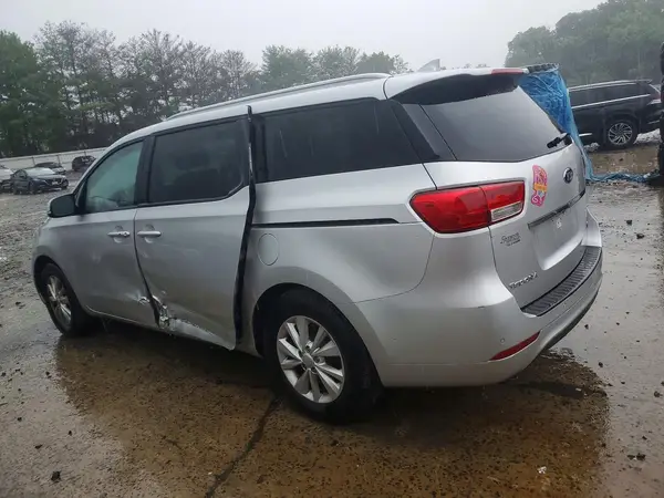 KNDMB5C12H6312939 2017 KIA SEDONA - Image 2
