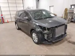 KNDMB5C12H6316229 2017 KIA SEDONA