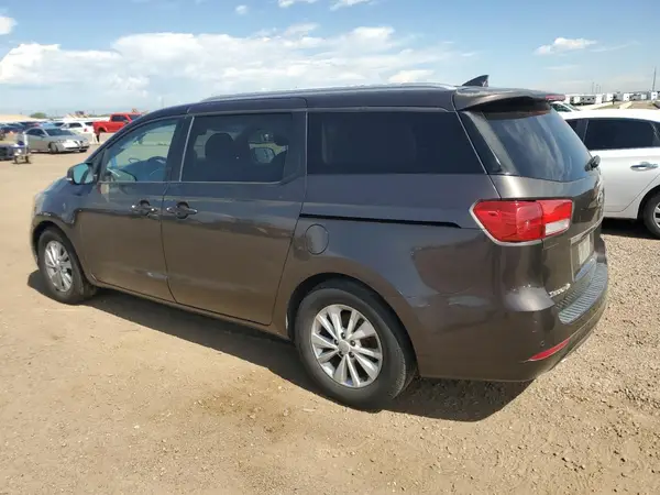 KNDMB5C12H6325917 2017 KIA SEDONA - Image 2