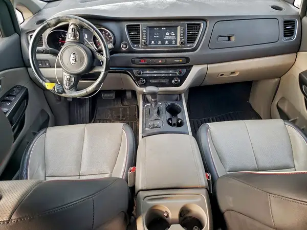 KNDMB5C12J6357899 2018 KIA SEDONA - Image 8