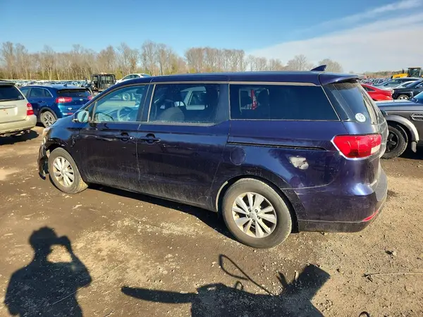 KNDMB5C12J6373567 2018 KIA SEDONA - Image 2