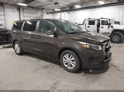 KNDMB5C12J6374783 2018 KIA SEDONA