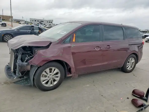 KNDMB5C12J6379188 2018 KIA SEDONA - Image 1