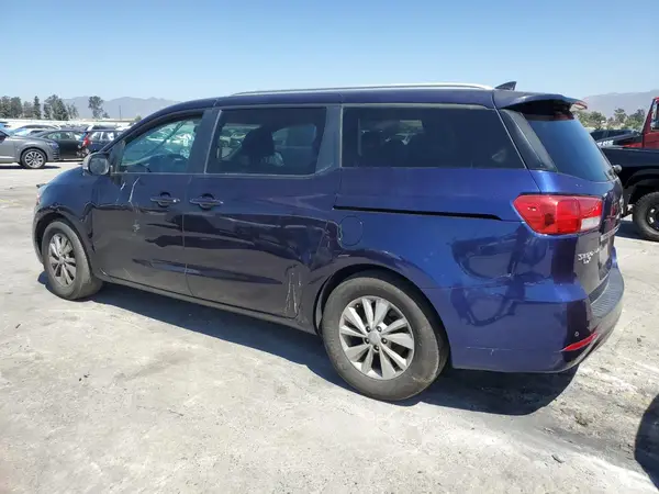 KNDMB5C12J6408401 2018 KIA SEDONA - Image 2