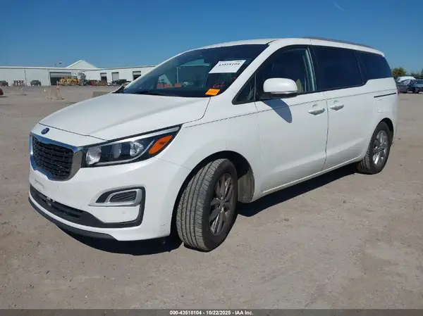 KNDMB5C12K6494178 2019 KIA SEDONA - Image 2