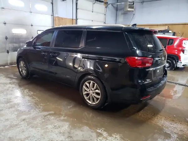 KNDMB5C12K6522061 2019 KIA SEDONA - Image 2