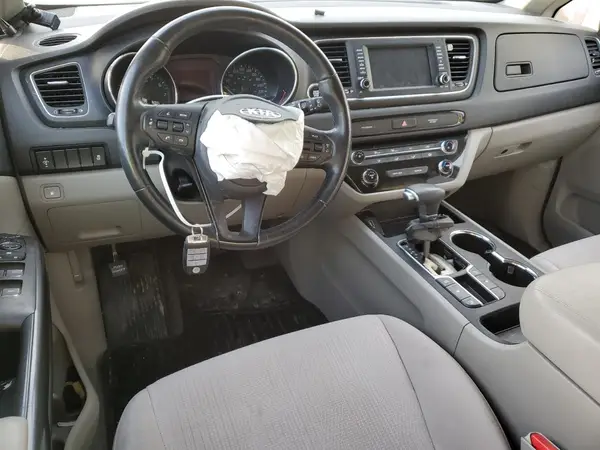 KNDMB5C12L6573996 2020 KIA SEDONA - Image 8
