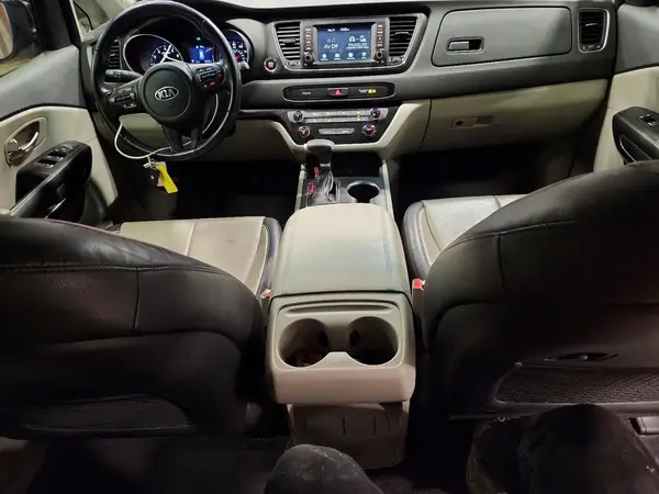 KNDMB5C12L6606382 2020 KIA SEDONA - Image 8