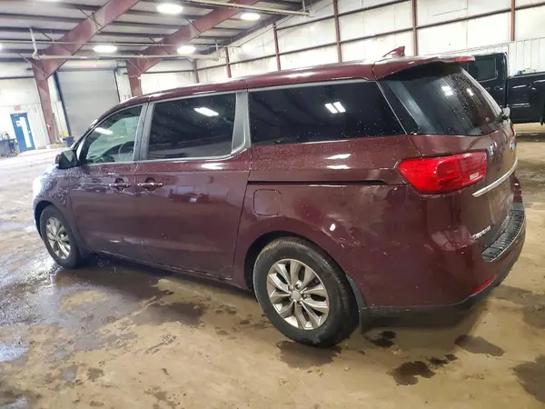 KNDMB5C12L6634022 2020 KIA SEDONA - Image 2