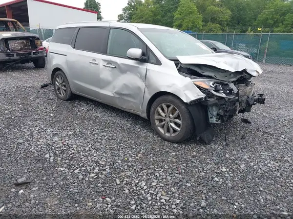 KNDMB5C12L6635221 2020 KIA SEDONA - Image 1