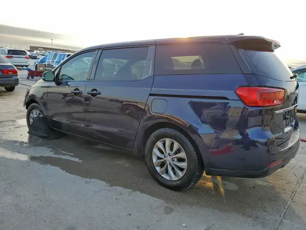 KNDMB5C12M6670200 2021 KIA SEDONA - Image 2