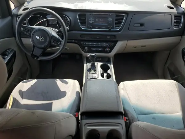 KNDMB5C13G6085128 2016 KIA SEDONA - Image 8