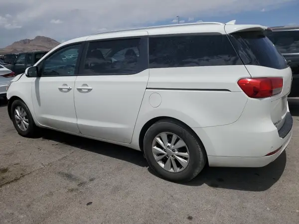 KNDMB5C13G6088448 2016 KIA SEDONA - Image 2