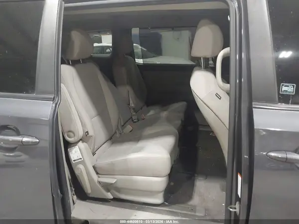 KNDMB5C13G6090524 2016 KIA SEDONA - Image 8