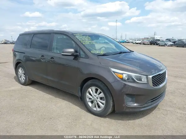 KNDMB5C13G6101845 2016 KIA SEDONA - Image 1