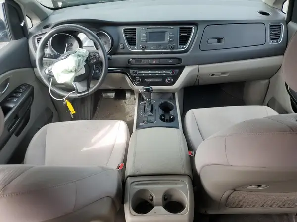 KNDMB5C13G6115907 2016 KIA SEDONA - Image 8