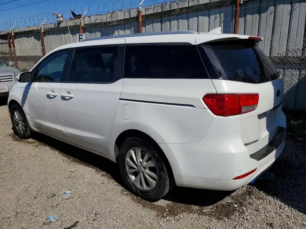 KNDMB5C13G6116216 2016 KIA SEDONA - Image 2