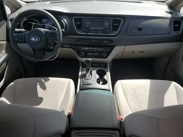 KNDMB5C13G6127992 2016 KIA SEDONA - Image 8